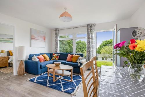 328 Norton Park, Dartmouth