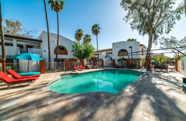 37B- Casa Grande Condo full remodel w HEATED POOL