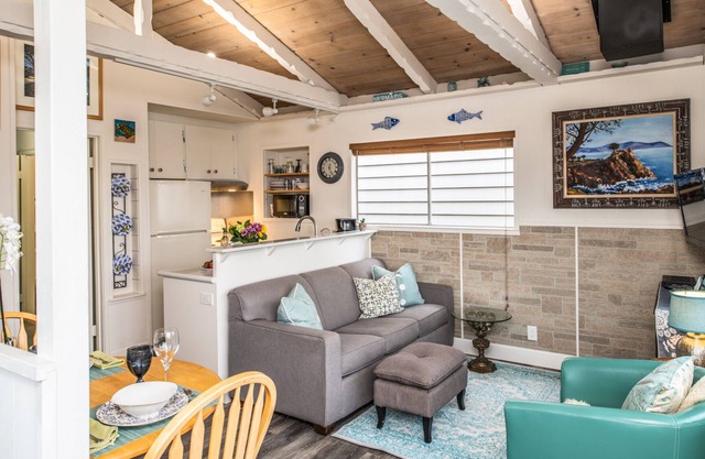 3804 Mermaid Loft ~ Near Ocean & Recreation Trail