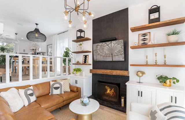 3854 La Playa - Oceanfront Condo Near Wharf, Pool