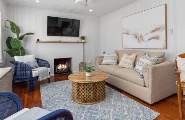 39 Cable Rd., The "Penelope"