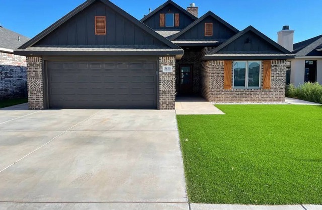 3BD ☆ 2BA New Home w/Full Kitchen & Outdoor Patio☀