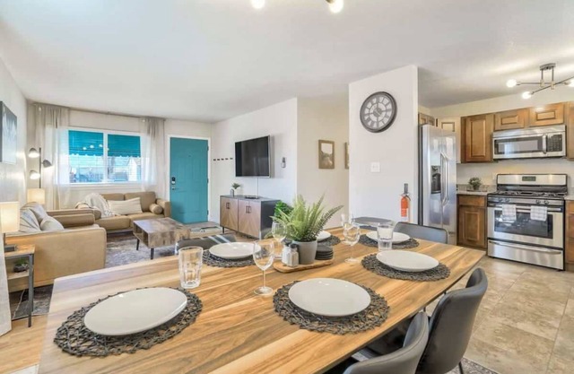 3BD Family Retreat Near COS Airport & Fort Carson