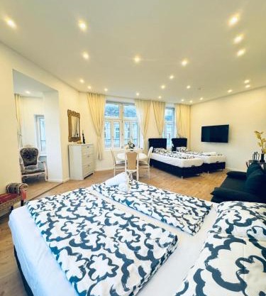 3BR Apartment Near Atzgersdorf Park, 11Min Walk