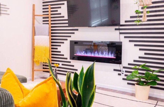 [3BR] Chic Retreat | Min from KU/Mass