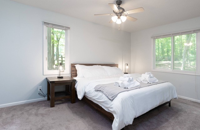 3br Concord Mills Ikea Nascar PNC UNC Charlotte