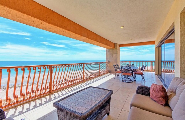 3br Corner Condo With Wrap-around Balcony (Newer listing)