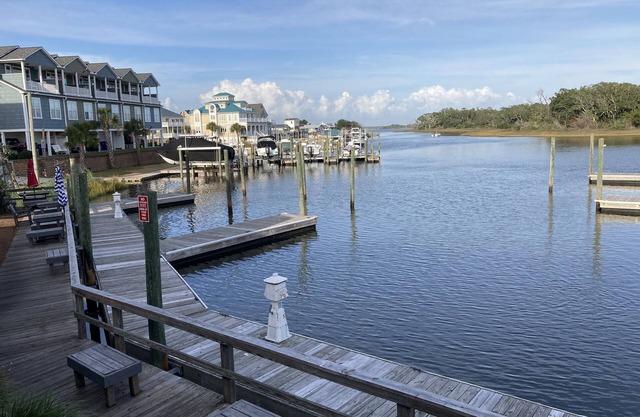3BR Home Close to the Beach, & Wilmington to Make Your Vacation 'Better Off'!