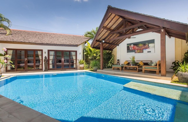 3br Villa, In The Heart Of Seminyak - Sun Deck & Tropical Garden! W/Pool!
