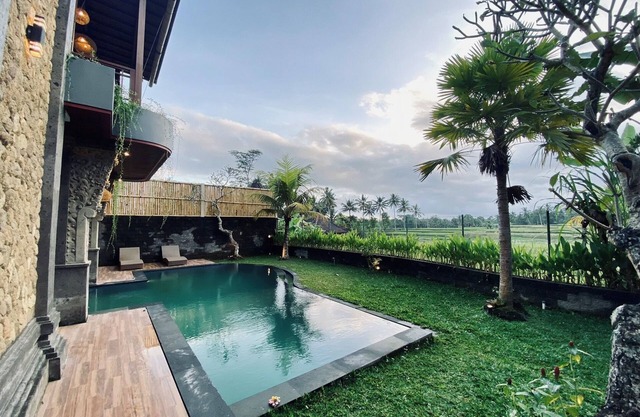 3BR Villa with Pool Overlooking Rice Paddies