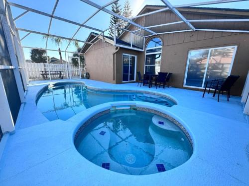3Q/2B 15 min até a Disney, Piscina, Indian Wells
