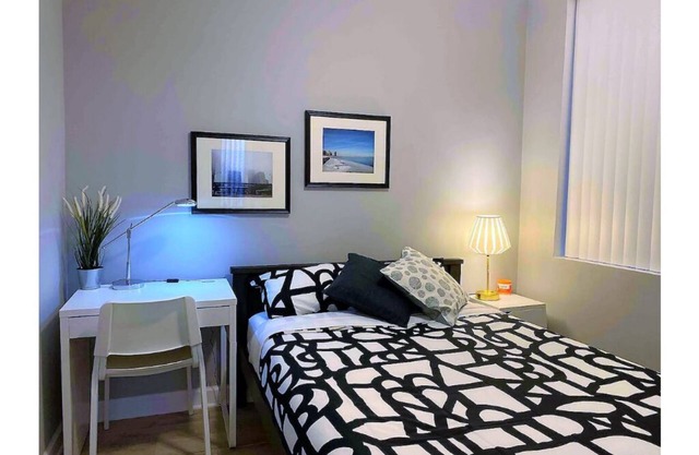 4 #2S - 5 Bedroom Condo - McCormick Place, Wintrust Arena, Chinatown