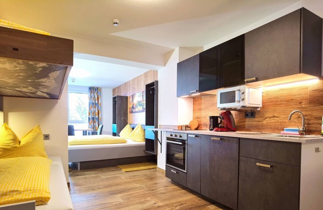 4 - 5 Bed Studio Standard without Balcony