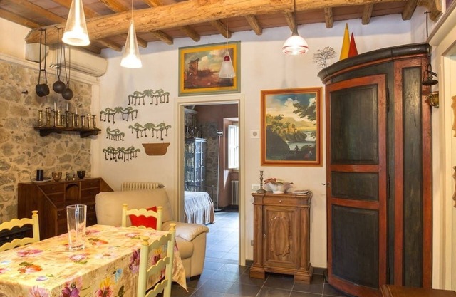 4 bed apartment with pool