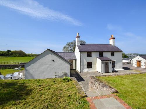 4 Bed in Conwy 58301