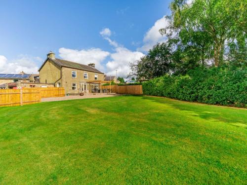 4 Bed in Hexham 87458