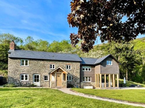 4 Bed in Old Churchstoke 91498