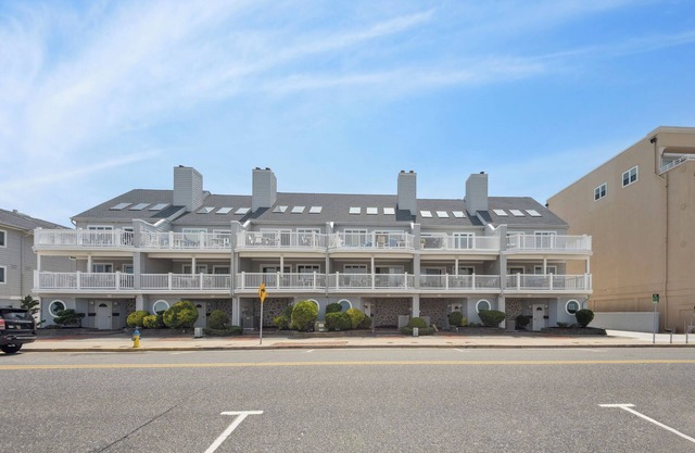 4 bedroom 3 bath condo