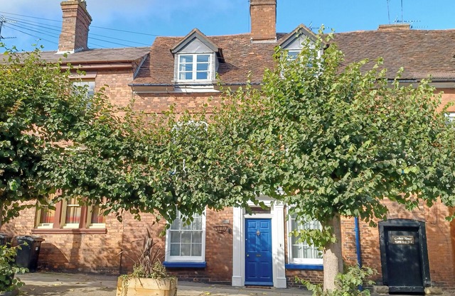 4 bedroom accommodation in Cleobury Mortimer, near Ludlow