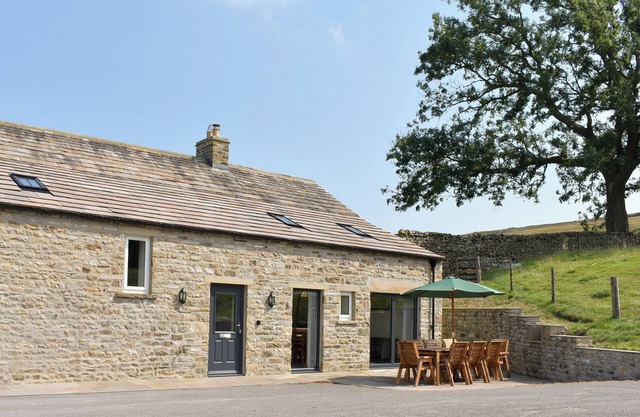 4 bedroom accommodation in Harkerside, near Grinton