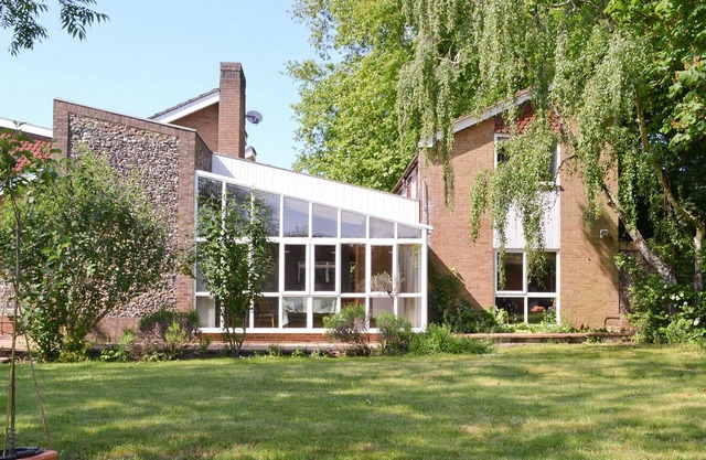 4 bedroom accommodation in Lakenheath