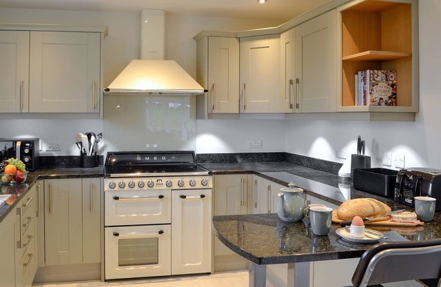 4 bedroom accommodation in Crocketford, near Castle Douglas