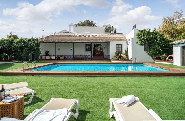 4 bedroom accommodation in Antequera