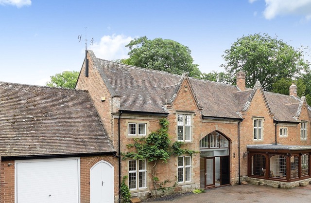 4 bedroom accommodation in Inkberrow