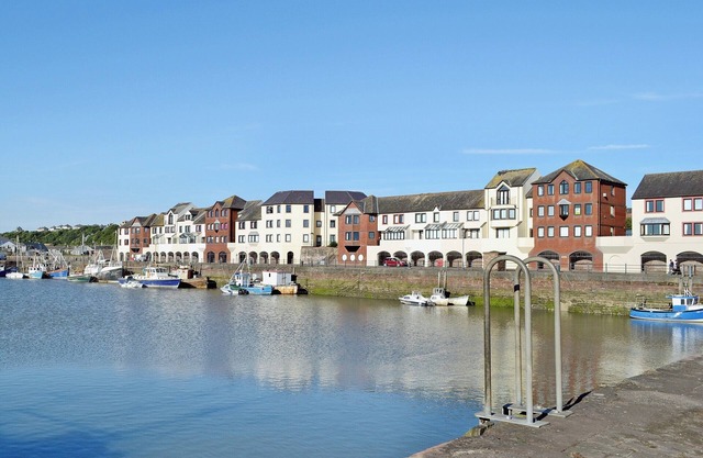 4 bedroom accommodation in Maryport