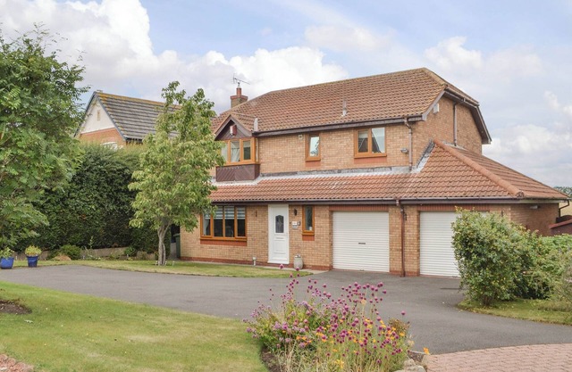 4 bedroom accommodation in Amble, near Warkworth