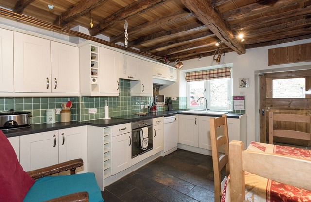 4 bedroom accommodation in Sedbusk, near Hawes
