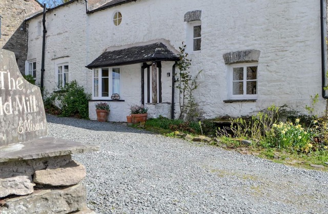 4 bedroom accommodation in Brigsteer, Kendal