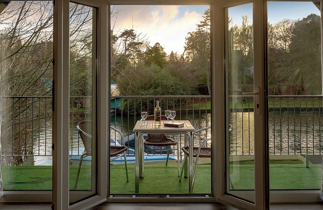 4 bedroom accommodation in Wroxham