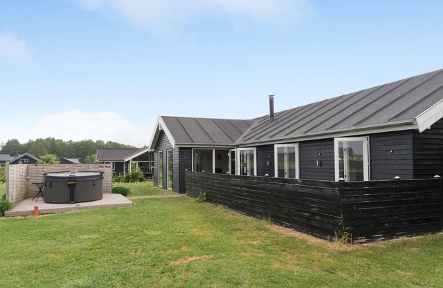 4 bedroom amazing home in Haderslev