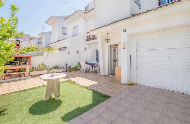 4 bedroom amazing home in Cunit