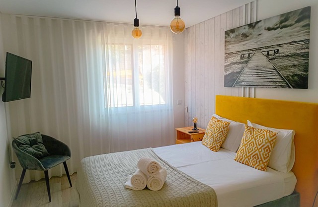 4-bedroom apartment, patio, 5 minutes from Coimbra University