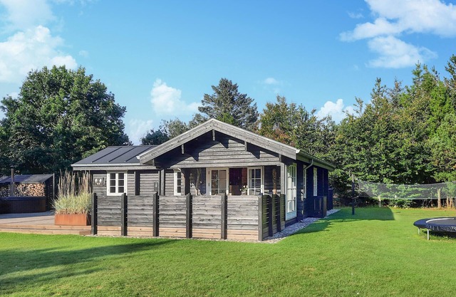 4 bedroom awesome home in Jerup