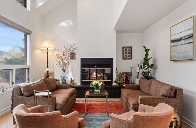 4-Bedroom Basalt Home with Sopris Views