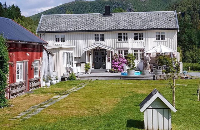 4 bedroom beautiful home in Kolvereid