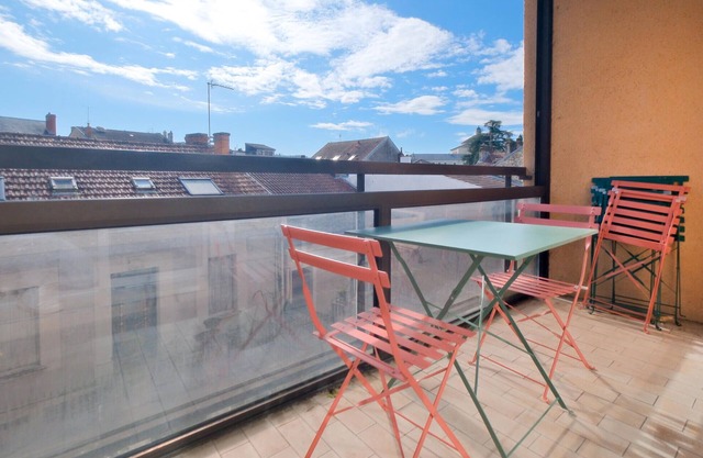 4 bedroom cozy apartment in Périgueux