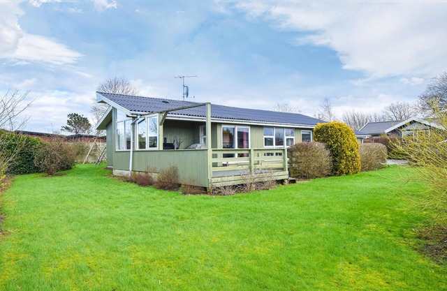 4 bedroom cozy home in Bogense