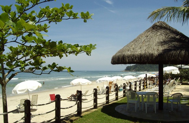 4 bedroom house in condominium resort in Juquehy