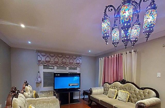 4 Bedroom House in Mississauga