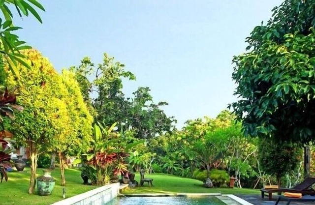 4 Bedroom Joglo Historical Wood House, Private Swimming Pool set on 2500 sqm.