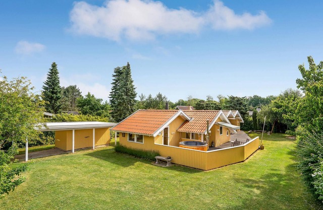 4 bedroom lovely home in Nysted