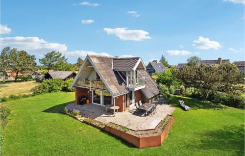 4 Bedroom Nice Home In Assens