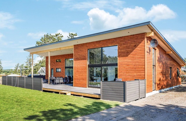 4 bedroom nice home in Ebeltoft