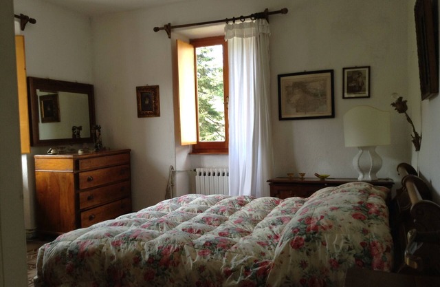 4 Bedroom Private vacation home in Rovegno