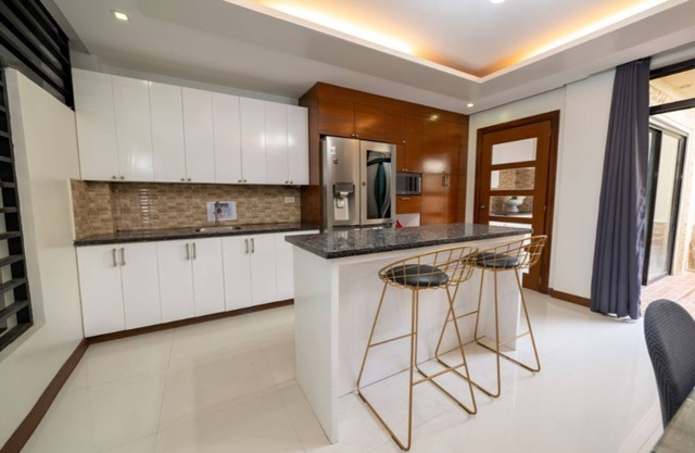 4 Bedroom PUBJ Rest house