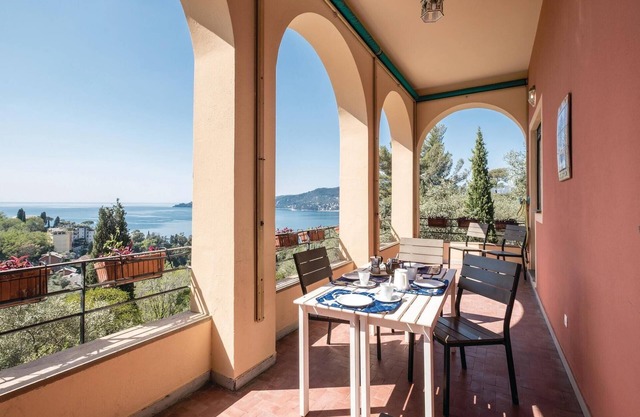 4 bedroom stunning home in Zoagli GE